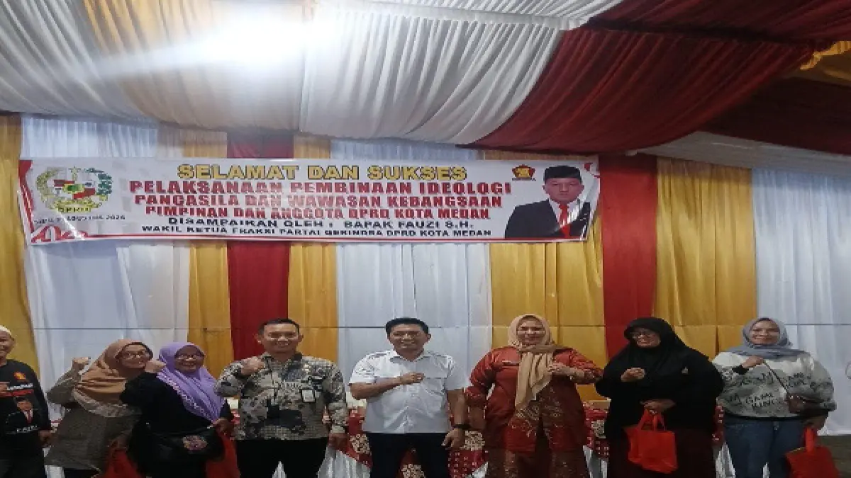 Wakil Ketua Fraksi Gerindra DPRD Kota Medan, Fauzi saat Pelaksanaan Pembinaan Ideologi Pancasila dan Wawasan Kebangsaan di Jalan Air Bersih, Kelurahan Sudirejo I, Kecamatan Medan Kota, Sabtu (8/8/2026).