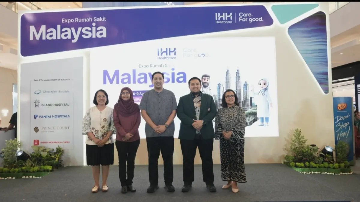 TUTUP: Fazal Azwandi Bin Abu Bakar, Senior International Marketing Manager, IHH Healthcare Malaysia (tengah) saat menghadiri penutupan IHH Healthcare Malaysia 2026 di Medan, Minggu (9/8/2026). (Dok: Panitia)
