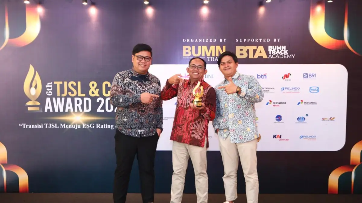 Pertamina Patra Niaga Sumbagut Raih Platinum TJSL & CSR Award 2026 lewat Program Cadiak Pandai.