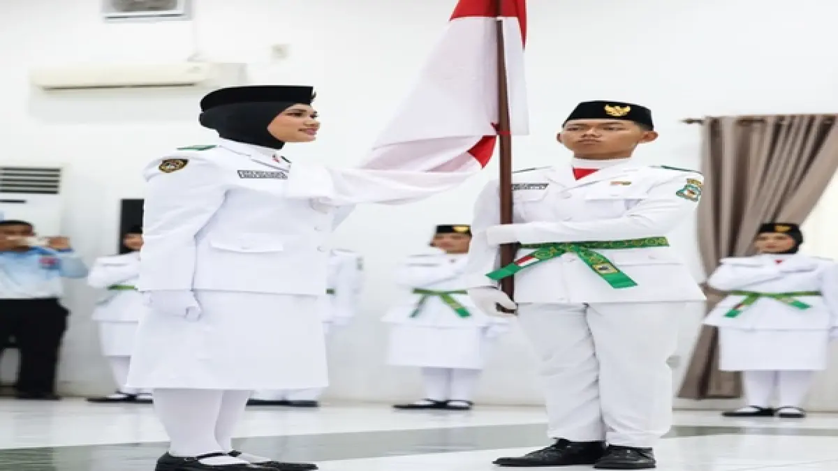 Suasana acara pengukuhan Paskibraka Kota Pematangsiantar. (Pra Evasi/Sumut Pos)