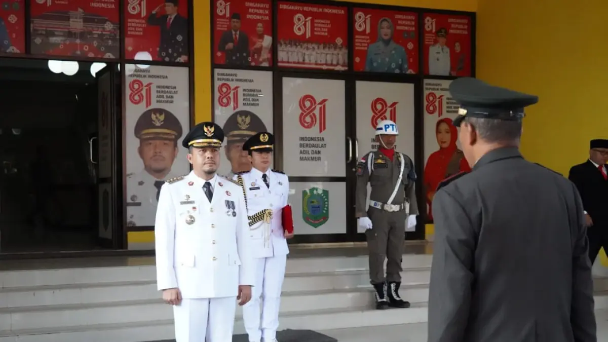 Pemkab Paluta Gelar Upacara HUT ke 81 RI, Bupati ajak perkuat persatuan dan kerja nyata. (Mitra Harahap/Sumut Pos)