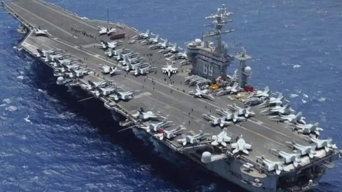 Ilustrasi USS Abraham Lincoln. (Dok: Mehr News)