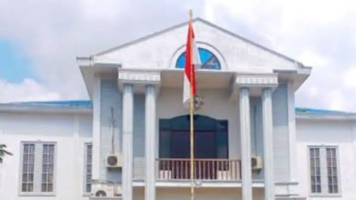 Gedung DPRD Batubara. (Dok: Liberti H Haloho/Sumut Pos)
