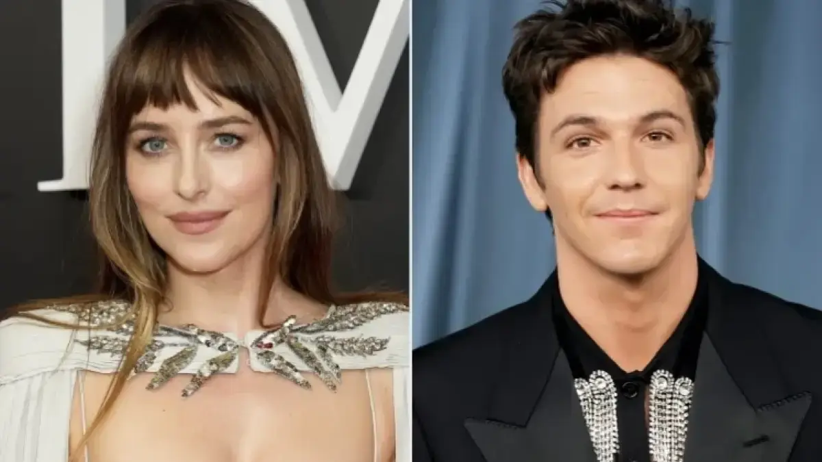 Dakota Johnson dan Role Model (Instagram @people)
