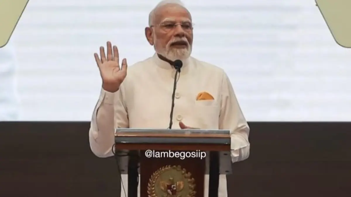 Keluarga petani pemilik lahan yang terdaftar sebagai penerima manfaat mendapatkan bantuan dari pemerintah India.(Instagram @lambegosiip)