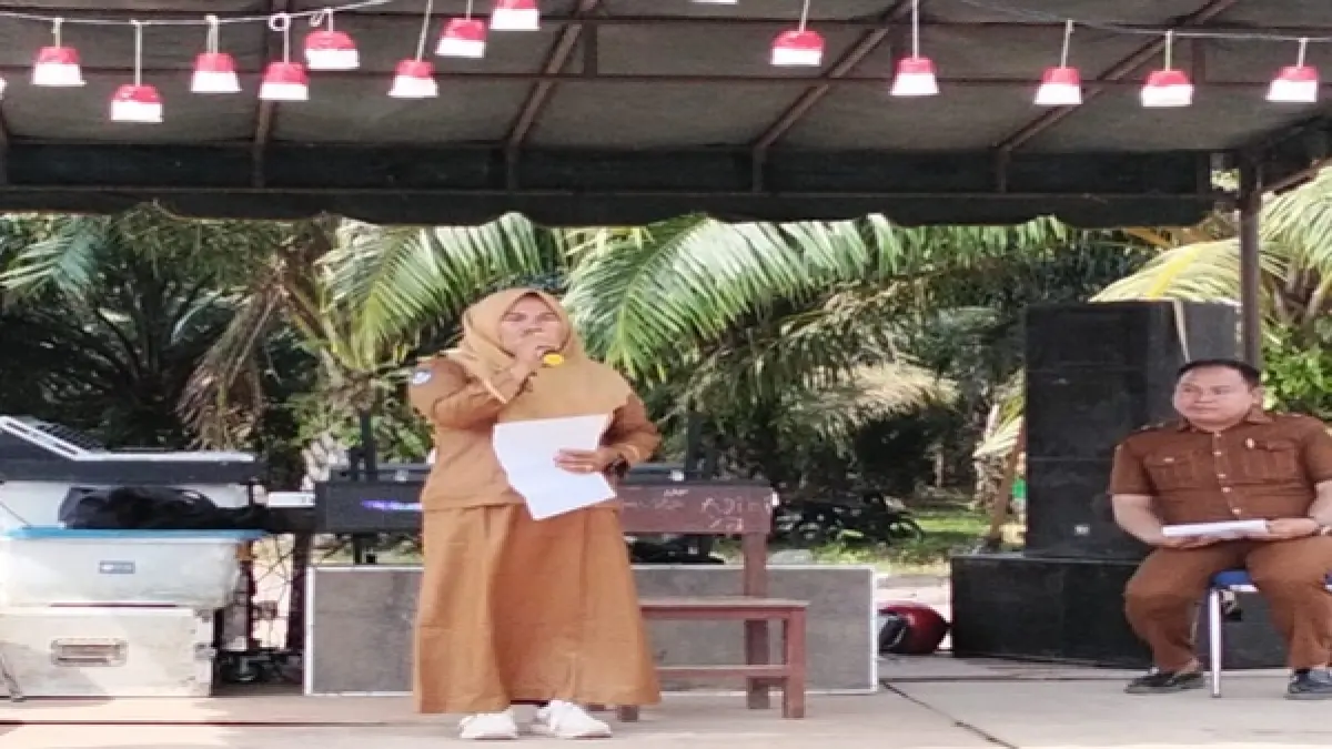 Kepala SDN 0910 Tobing Jae, Reni Agustina Pohan , S.Pd saat Peringatan Maulid Nabi 1448 H, Selasa 25 Agustus 2026. (Mitra Harahap/Sumut Pos)