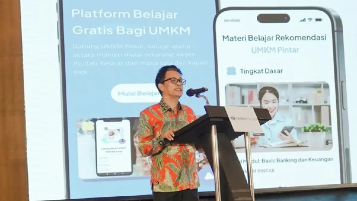 Direktur Utama SeaBank Indonesia Sasmaya Tuhuleley memberi sambutan kepada ratusan pelaku UMKM Kota Medan dalam UMKM Digital Finance Tour - Medan Edition. (Dok: SeaBank)