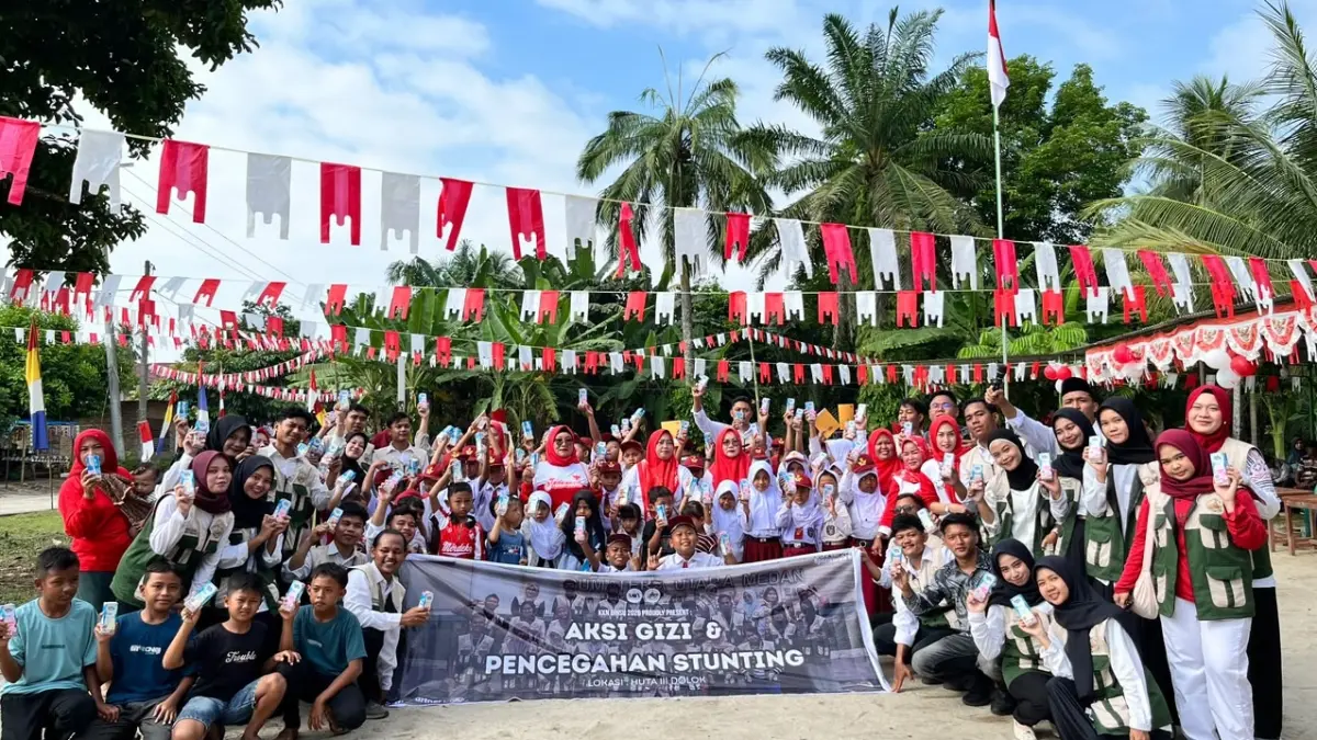 34 mahasiswa UINSU saat melaksanakan KKN, di Desa Huta III Dolok Nagori Boluk, Kecamatan Bosar Maligas, Kabupaten Simalungun.