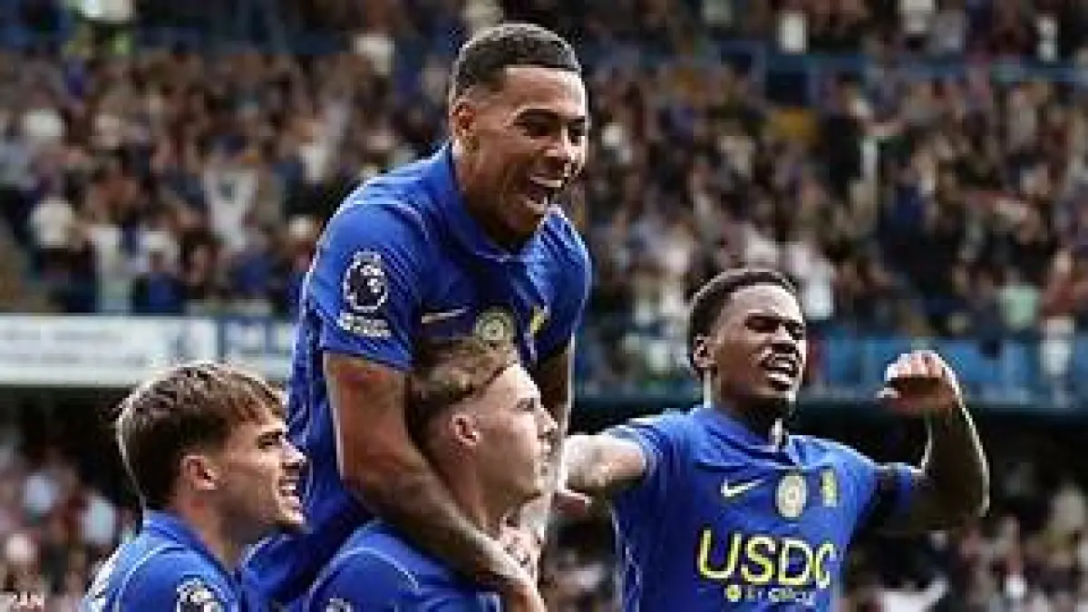 Chelsea menghadapi Leeds United pada babak ketiga Carabao Cup di Stamford Bridge dengan prediksi laga berlanjut ke adu penalti. (svenskafan)