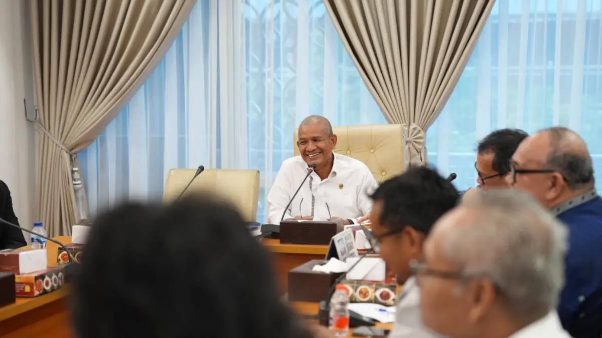 TERIMA: Wakil Ketua DPRD Sumut, Sutarto saat menerima audiensi dari konsultan lingkungan dan Perwakilan LCDI, Kamis (10/9/2026). (Dok: Tim Sutarto)