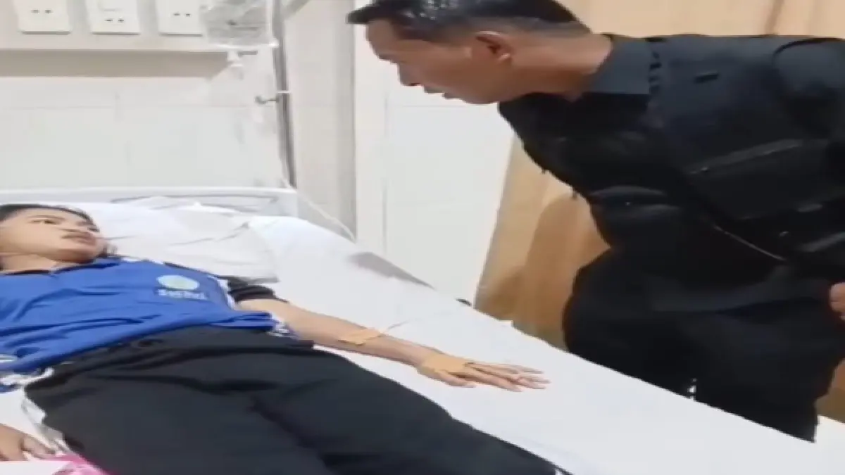 Salah satu korban dirawat di RS Amanda Berastagi. (Solideo/Sumut Pos)