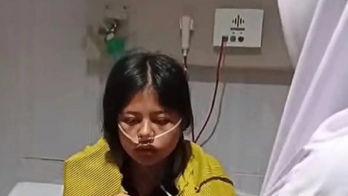 Salah satu siswa SMKN 1 Berastagi saat dirawat di rumah sakit. (istimewa)