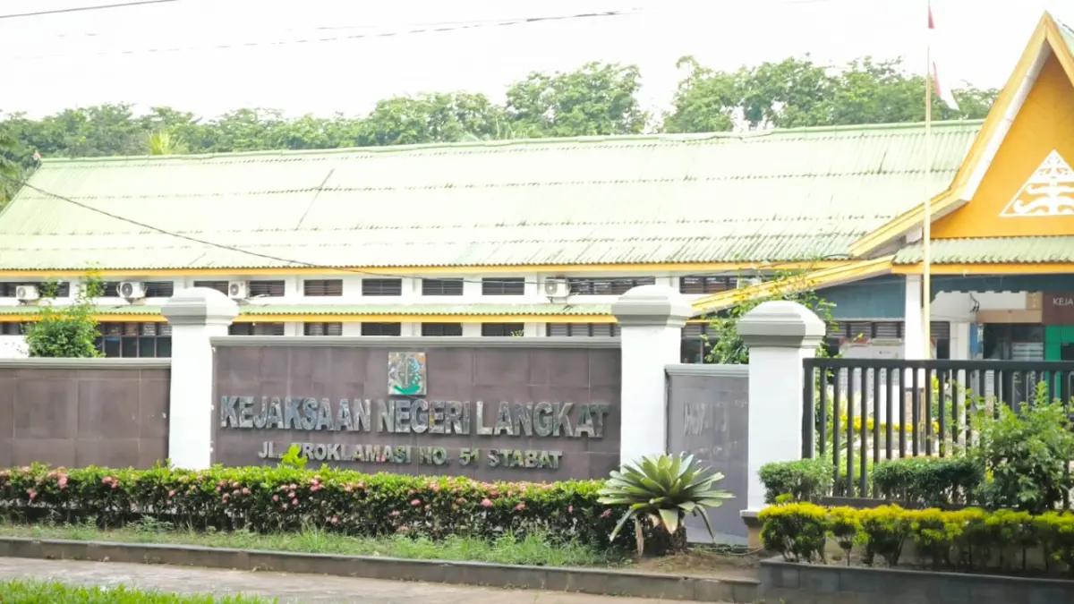 Kantor Kejaksaan Negeri Langkat di Jalan Proklamasi, Stabat. (Teddy Akbari/Sumut Pos )