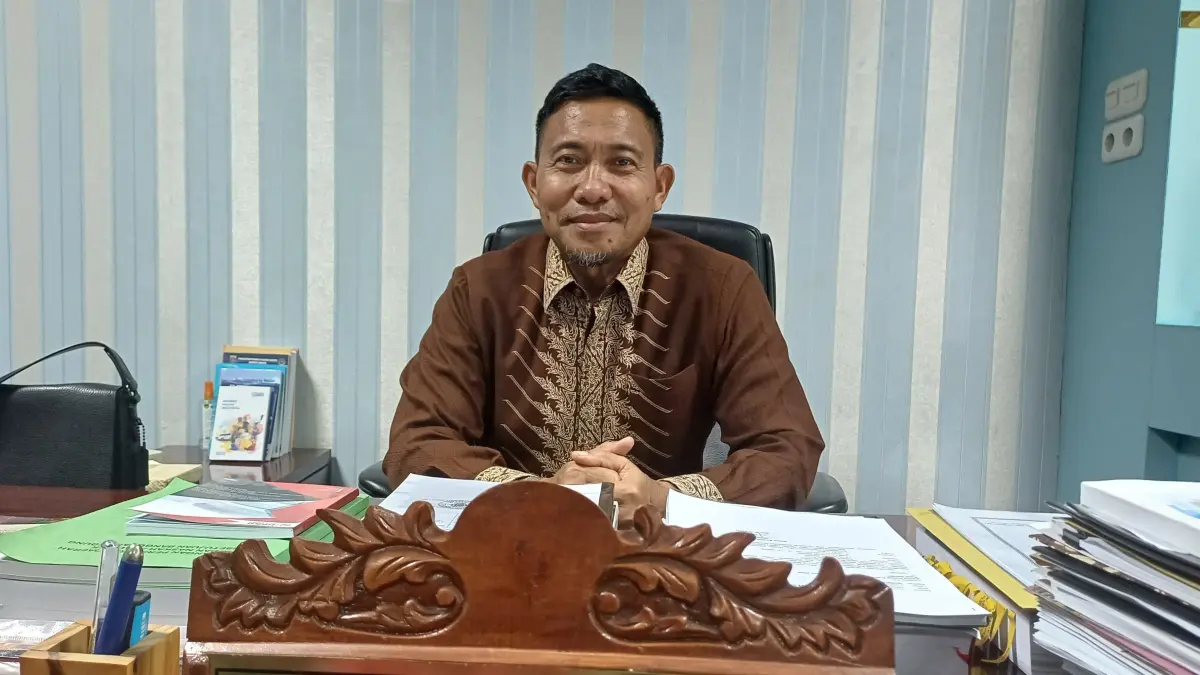 Ketua Pansus Ranperda Perubahan Perda No.1 tahun 2024 tentang Pajak Daerah dan Retribusi Daerah, H.T. Bahrumsyah. (Dok: Markus Pasaribu/Sumut Pos)
