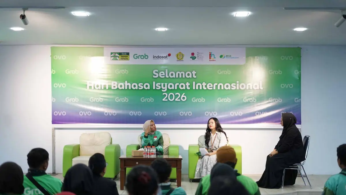 Mitra Pengemudi Medan saat mengikuti edukasi bahasa isyarat melalui rangkaian Kopdar Spesial HBII 2026.