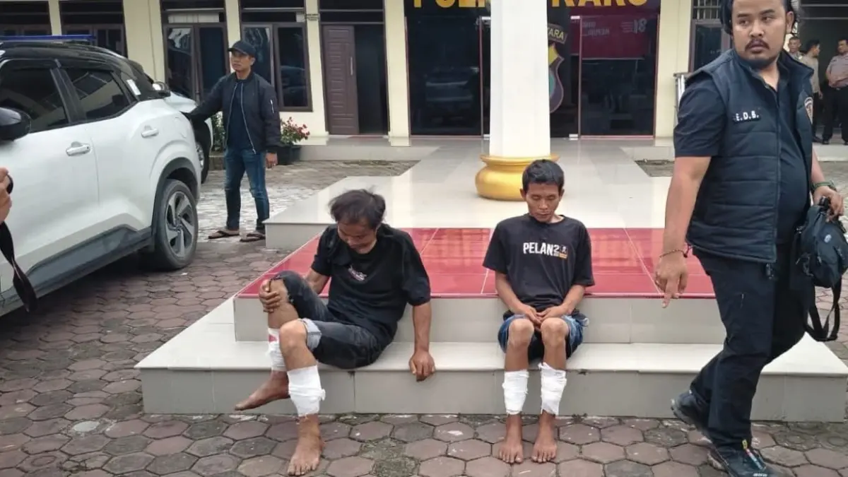 TANGKAP: Kedua pelaku pembunuhan wakil rektor IT&B ditangkap oleh Polres Karo di Medan. (Dok: Polres Karo)