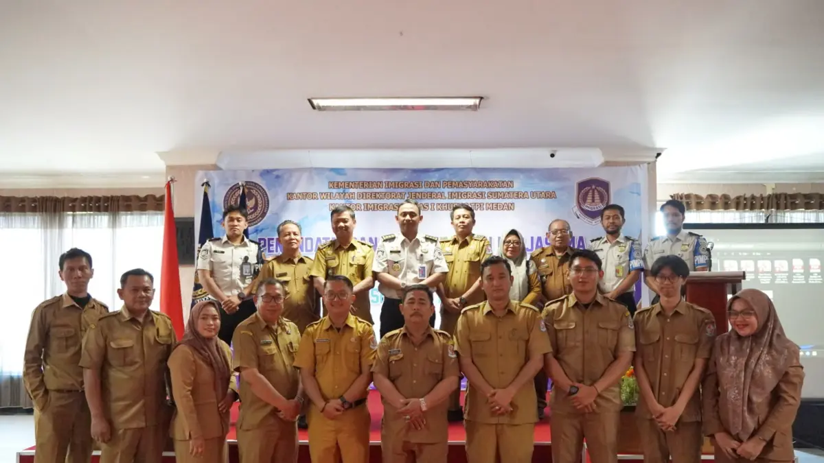 DESA: Imigrasi Kualanmu saat launching desa binaan di Deliserdang, untuk mencegah TPPO. (Dok: Imigrasi Kualanmu)