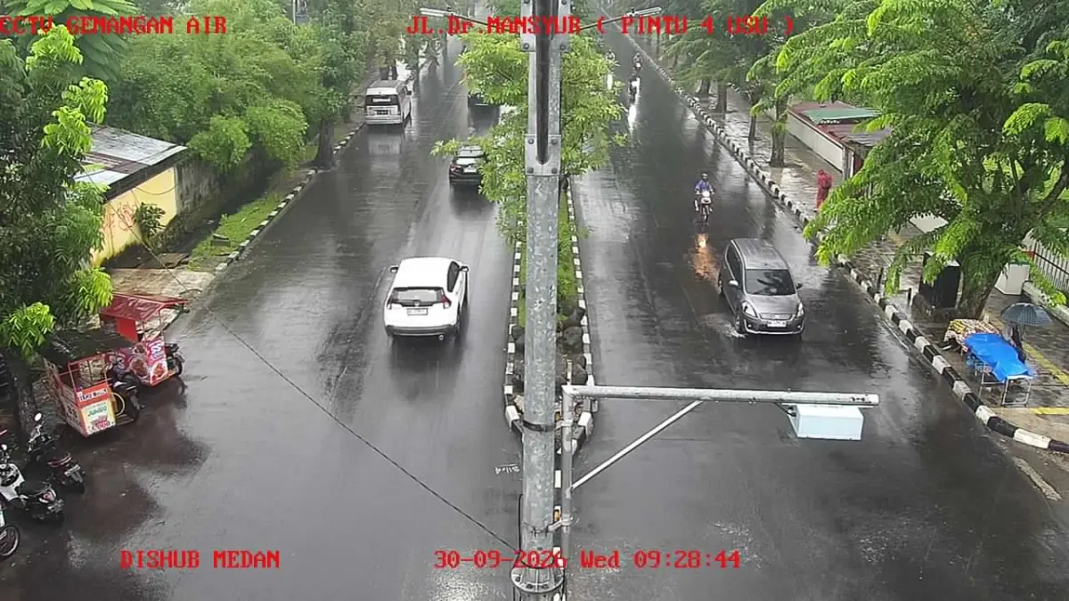 JALAN: Kondisi Jalan Dr Mansyur Medan Rabu (30/9/2026). (Dok: BPBD Medan)