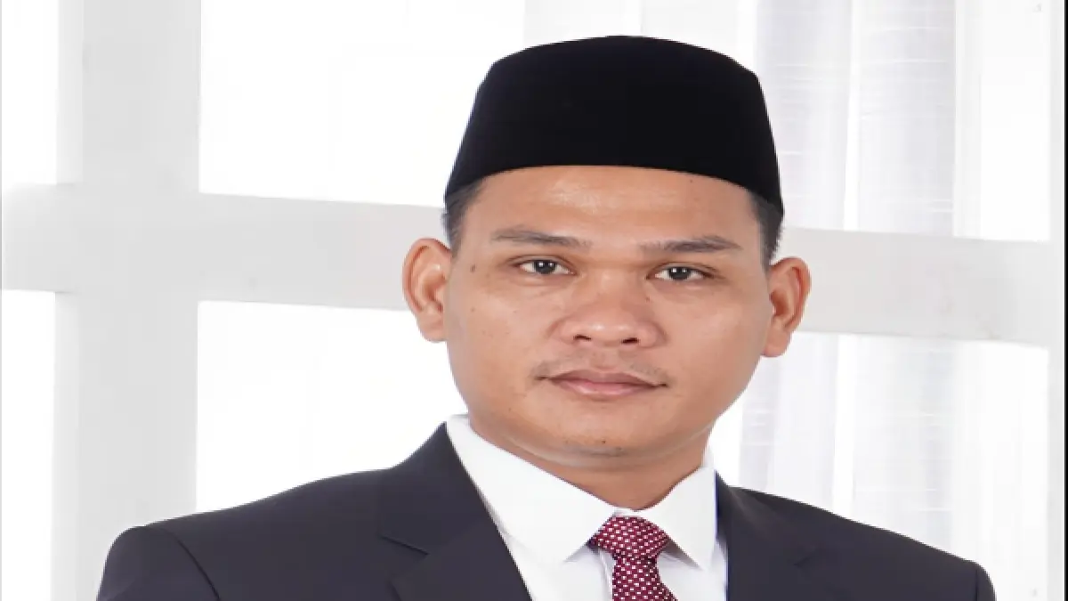 Ketua Komisi III DPRD Tebingtinggi, Andar Hutagalung, menyoroti kecelakaan kerja yang menewaskan seorang pekerja di Kelurahan Bulian. Ia meminta evaluasi penerapan K3 dan perizinan perusahaan guna memastikan keselamatan serta perlindungan tenaga kerja. (Azan Purba/Sumut Pos)