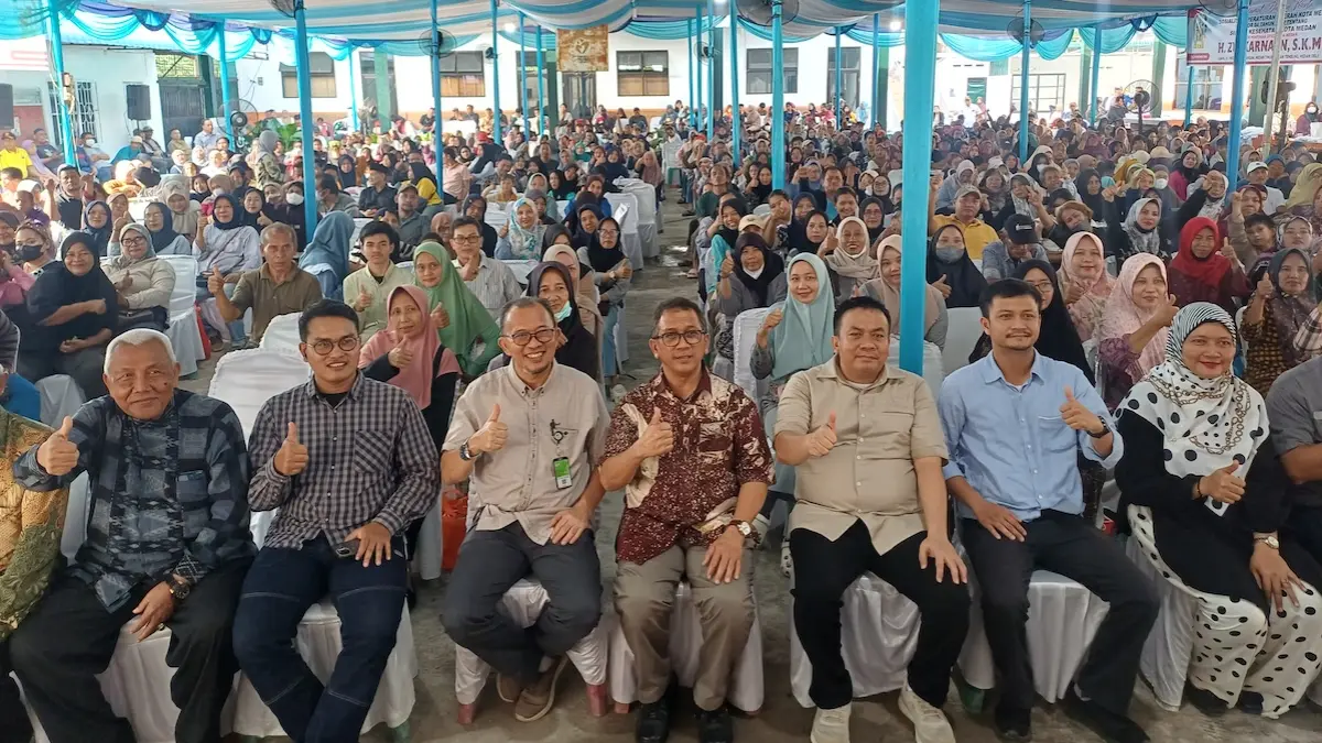 Wakil Ketua DPRD Kota Medan, H. Zulkarnaen S.K.M menggelar Sosialisasi Perda Kota Medan No.4 Tahun 2012 di Kelurahan Pulo Brayan Bengkel, Kecamatan Medan Timur, Sabtu (17/10/2026). (Markus Pasaribu/Sumut Pos)