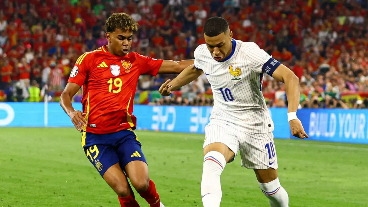 Mbappé vs Lamine Yamal Memanas! Dua Bintang El Clasico Berebut Gelar Pemain Terbaik LaLiga