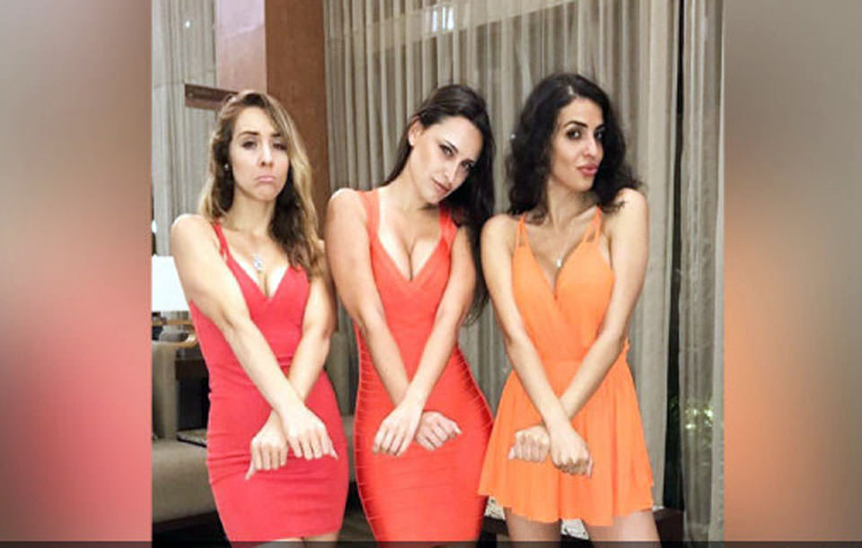 Tiga model majalah dewasa, Playboy itu ditahan di Meksiko karena diduga bekerja secara ilegal dalam acara Playboy Music Fest.