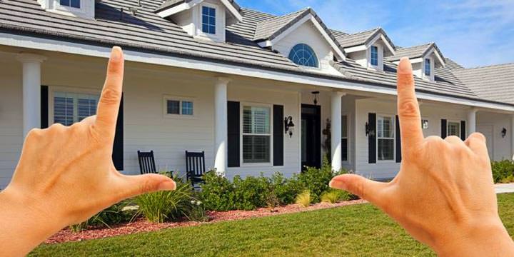 Pembangunan rumah bersubsidi terus digenjot agar warga memiliki rumah. Alokasi dana Fasilitas Likuiditas Pembiayaan Perumahan (FLPP) alias subsidi KPR yang dianggarkan pada APBN 2017 bakal kena pangkas.