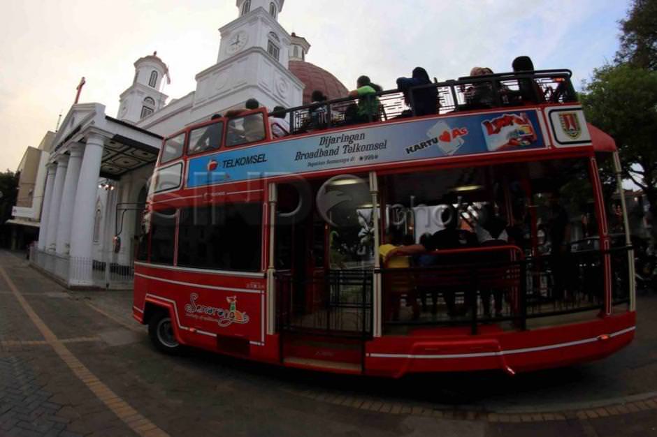 Bus dengan model bersusun akan segera hadir di Kota Semarang, Jawa Tengah, September 2017 nanti.