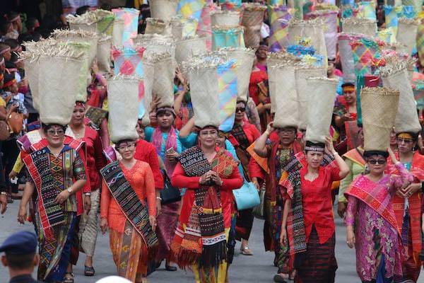 Pemerintah Kabupaten Tobasa yang didukung Kementerian Pariwisata dan Dinas Pariwisata Sumatera Utara menggelar event besar bertajuk Karnaval Pesona Danau Toba 2017 di Balige Kabupaten Toba Samosir pada 26 Agustus mendatang. 
