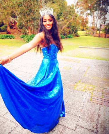 Foto: ZOIEY SMALE  Zoiey Smale mendapat gelar Miss United Continents pada Juni tapi sekarang sudah mengembalikan mahkotanya.