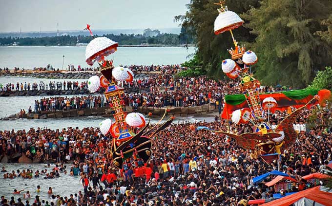 Di Pariaman, Sumbar, pada 20 September-1 Oktober 2017, akan ada tujuh ritual Festival Tabuik yang sangat tersohor itu.