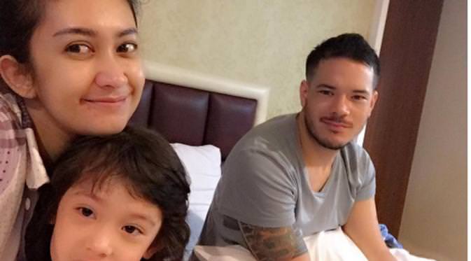 Rumah tangga Nafa Urbach dan Zack Lee terancam berakhir.