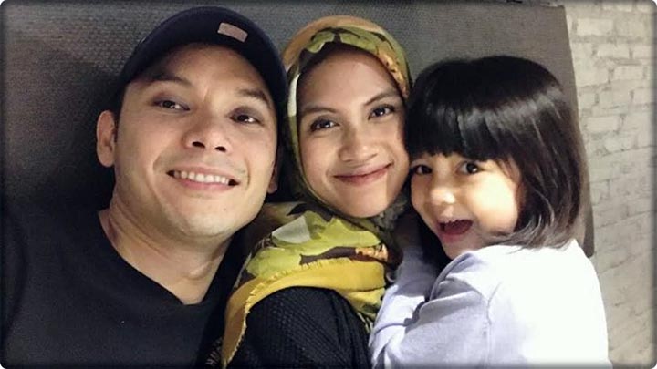 Ben Kasyafani dan istri Nesyana Ayu Nabila saat bersama Sienna Kasyafani.