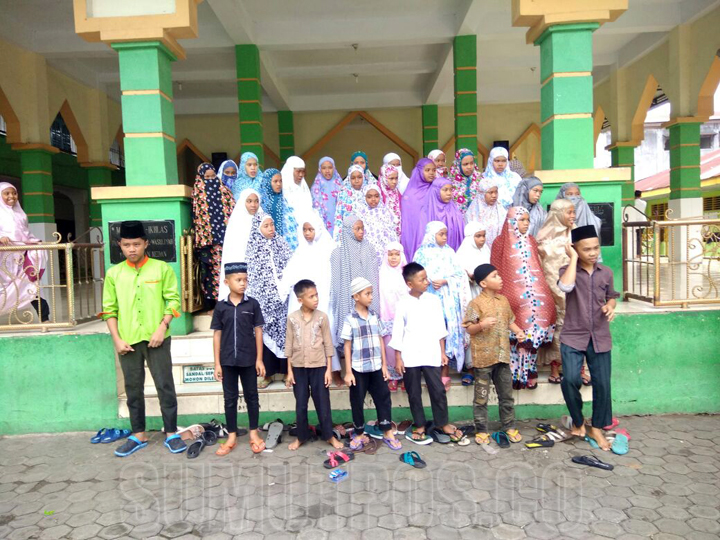 Foto: Fachril/Sumut Pos Anak-anak yatim di Panti Asuhan Al Jamiyatul Washliyah Pulo Brayan Jalan KL Yos Sudarso, Km 6, Kelurahan Tanjung Mulia, Kecamatan Medan Deli.