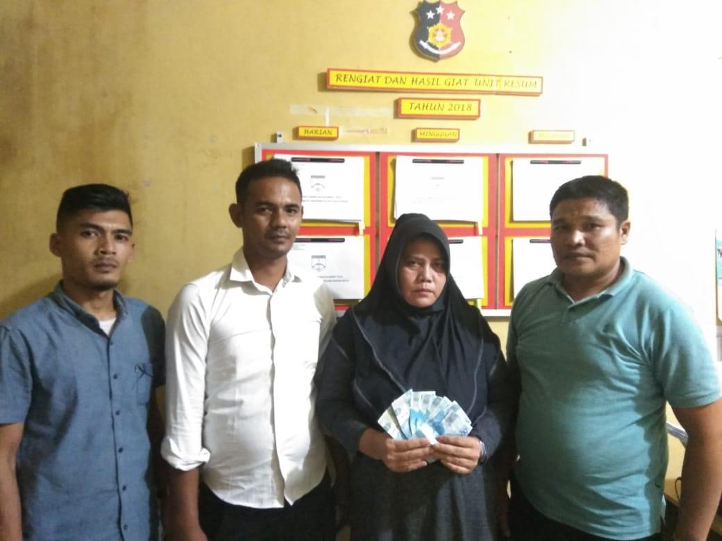 Foto: IST for Sumut Pos  Tersangka saat diamankan di Mapolres Nagan Raya.