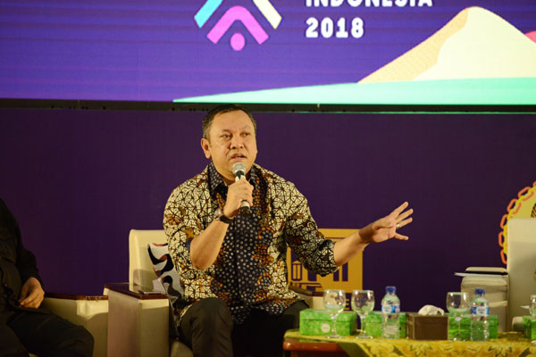 Sumut Pos/Dok.Hms Festival HAM: Bupati Remigo saat memaparkan Implementasi Kabupaten/Kota HAM dalam acara Festival HAM Indonesia 2018, di Sasana Adipura Pemkab Wonosobo, Jawa Tengah, pada Rabu (14/11).
