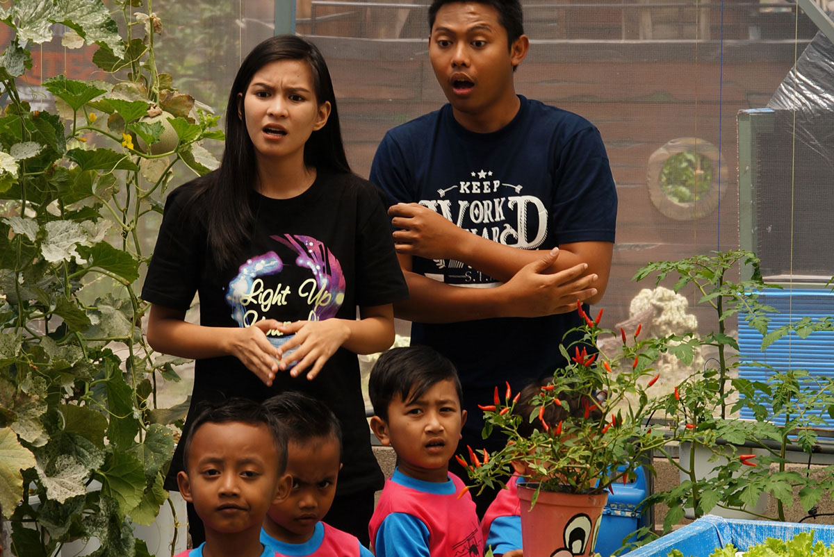 Adegan dilm Say, I Love You.