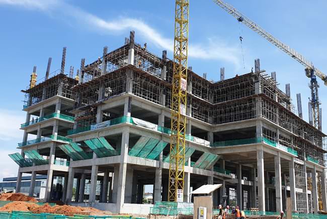 Progress Pembangunan Gedung: Pembangunan gedung perkantoran Inalum ini sudah mencapai realisasi sekitar 30% dan ditargetkan akan selesai pada Januari 2020.