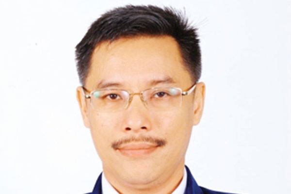 Iskandar Ketua DPW NasDem Sumut