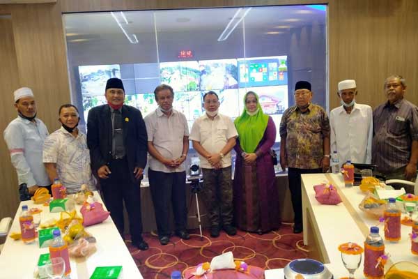 Idaham Dukung Pembangunan Masjid Darussa’adah.
