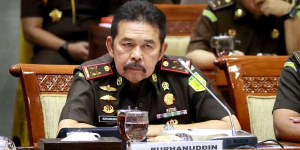 RAPAT: Jaksa Agung ST Burhanuddin dalam rapat bersama Komisi III DPR RI, di Gedung DPR, Jakarta, Senin (14/6).