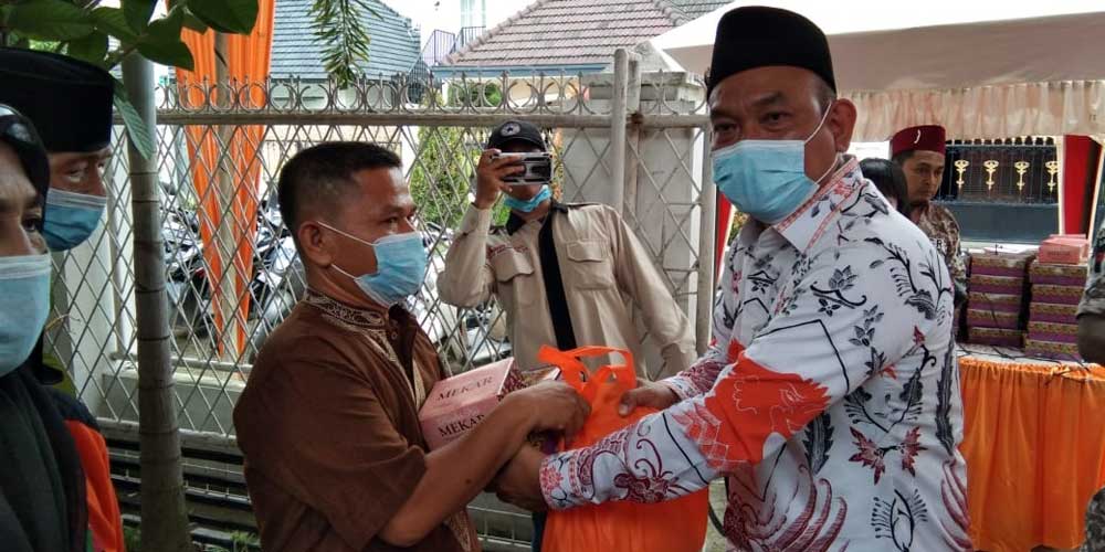 SOSIALISASI: Dedy Aksyari saat sosialisasi Perda Tentang Sistem Kesehatan Kota Medan.markus/sumutpos.