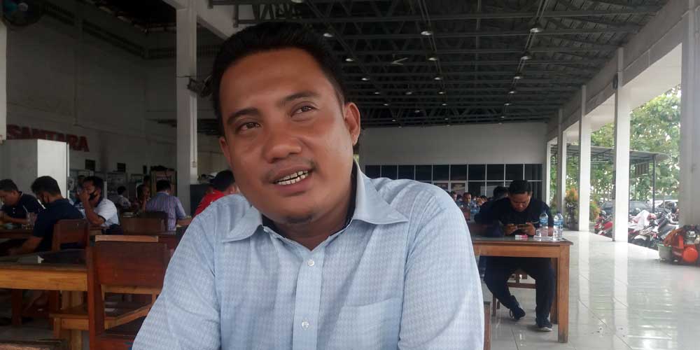 Ketua Karang Taruna Labusel, Andi Syahputra Nasution, di Mapolda Sumut, Selasa (22/2).  Dewi/Sumut Pos.