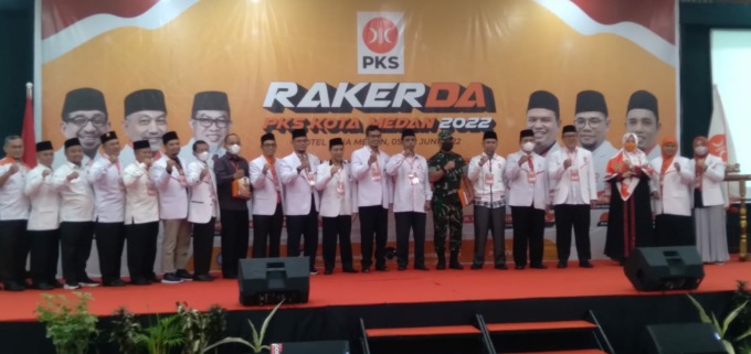 Puncak acara  Rakerda PKS Kota Medan Minggu (12/6) di Hotel Grand Inna Medan,