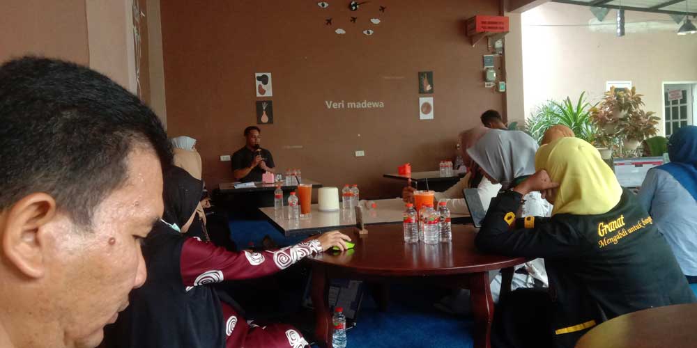 PENEGASAN: DPPPA Labuhanbatu menegaskan perlunya peraturan pelarangan anak merokok di fasilitas publik, Khususnya di sejumlah lokasi wisata kuliner.fajar/sumut pos.