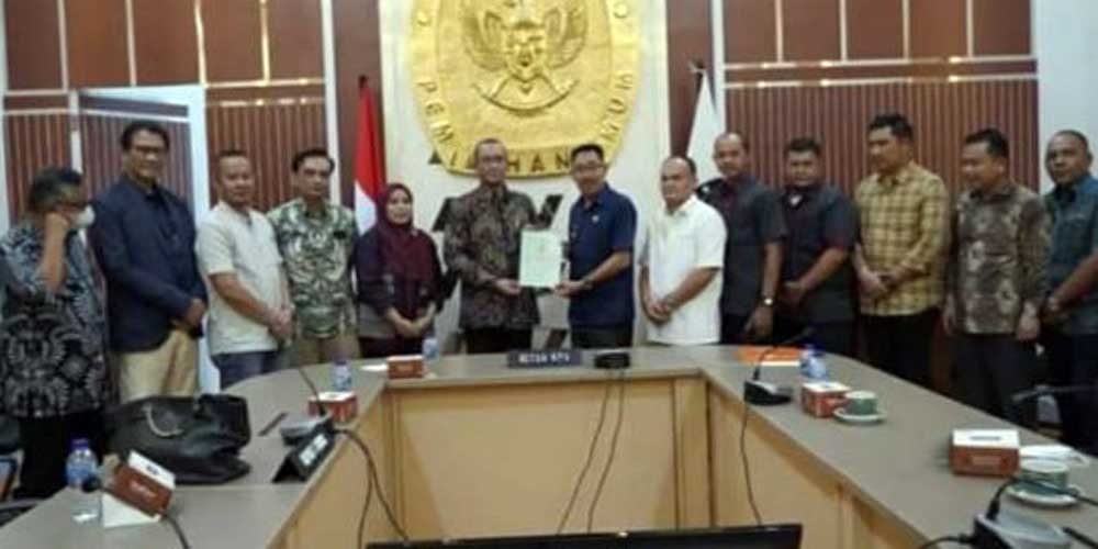 Pemkab Labusel Hibahkan Tanah untuk Bangun Kantor KPU.