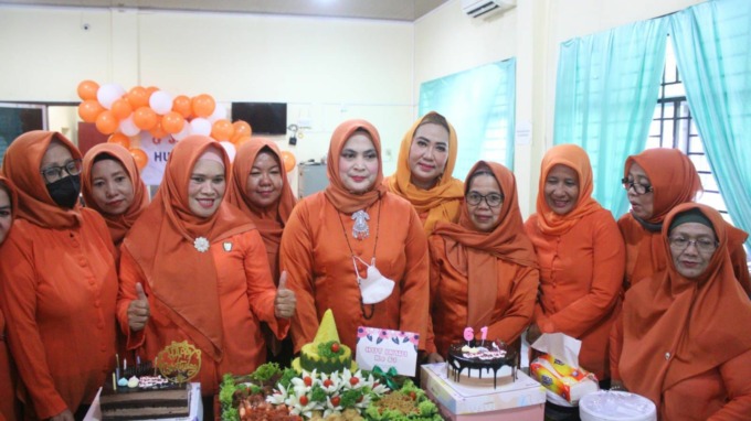 IKWI Sumut Bergabung dengan IKWI se Indonesia merayakan HUT ke-61 Via Zoom Meeting.