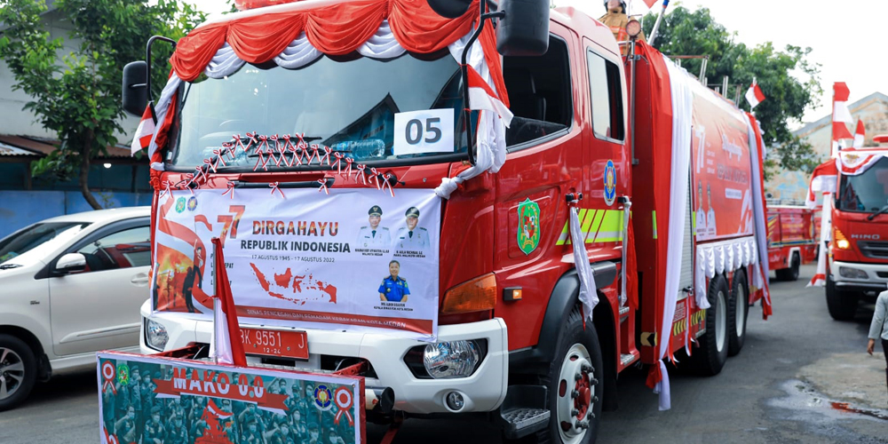 lomba hias: Dinas Pencegah dan Pemadam Kebakaran (P2K) Kota Medan menggelar lomba menghias armada mobil damkar, Rabu (17/8).