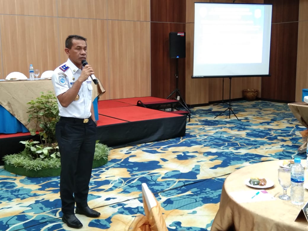 Kadishub Medan, Iswar Lubis.