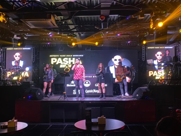 DJ Verra Buat Pengunjung H7 Club & KTV Dibikin Mabuk Asmara.(ist/SUMUT POS)